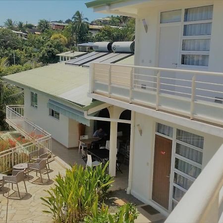 Fare Suisse Tahiti - Guesthouse Papeete  Exterior photo