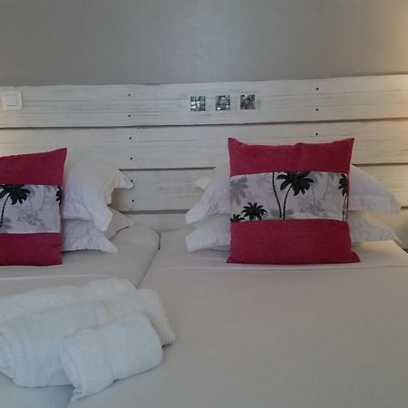 Fare Suisse Tahiti - Guesthouse Papeete  Exterior photo